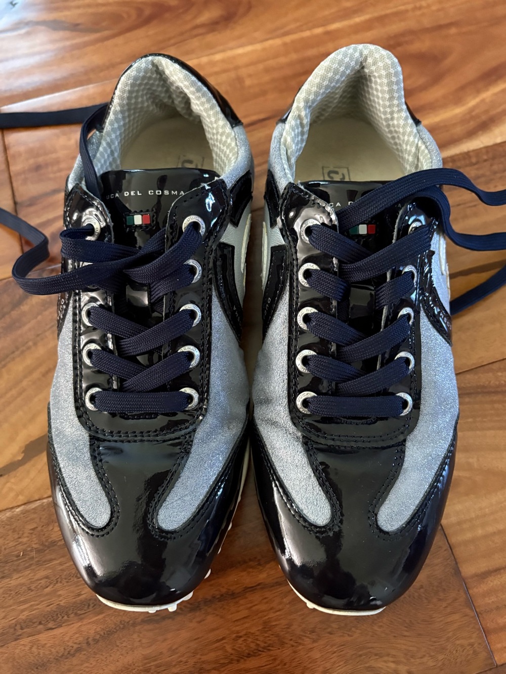 DUCA DEL COSMA Italia Tie Front Women’s Golf Shoes